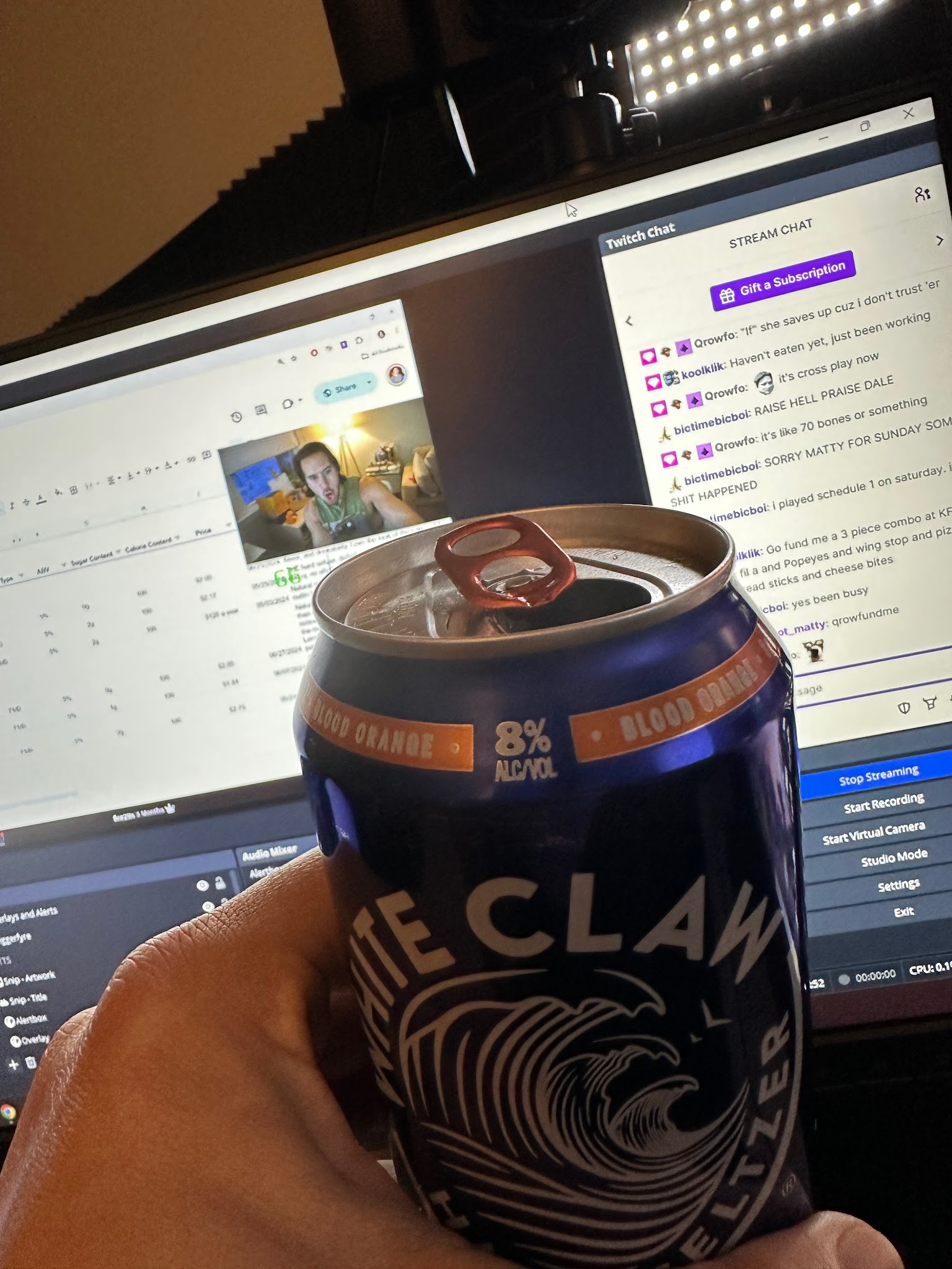 White Claw Surge Blood Orange
